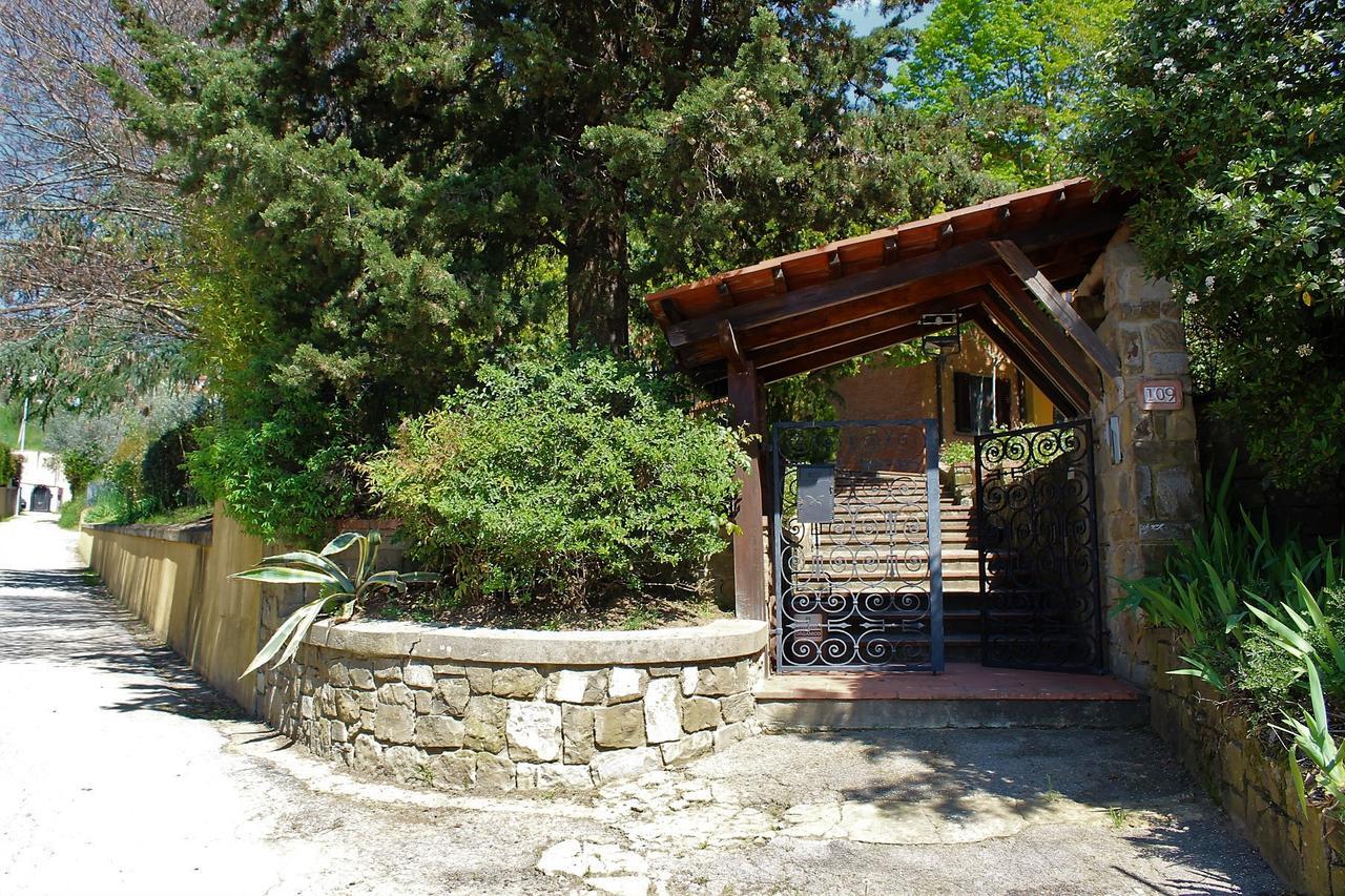 Villa Guardalaluna à Pian di Scò Extérieur photo