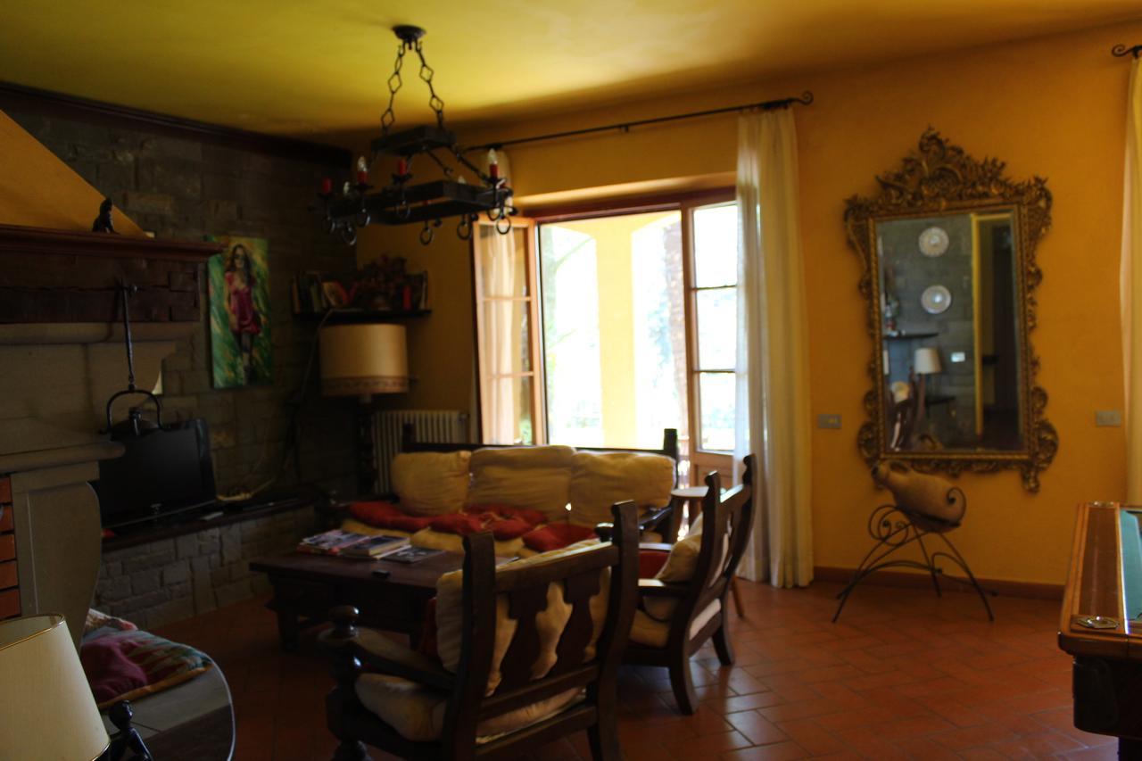 Villa Guardalaluna à Pian di Scò Extérieur photo